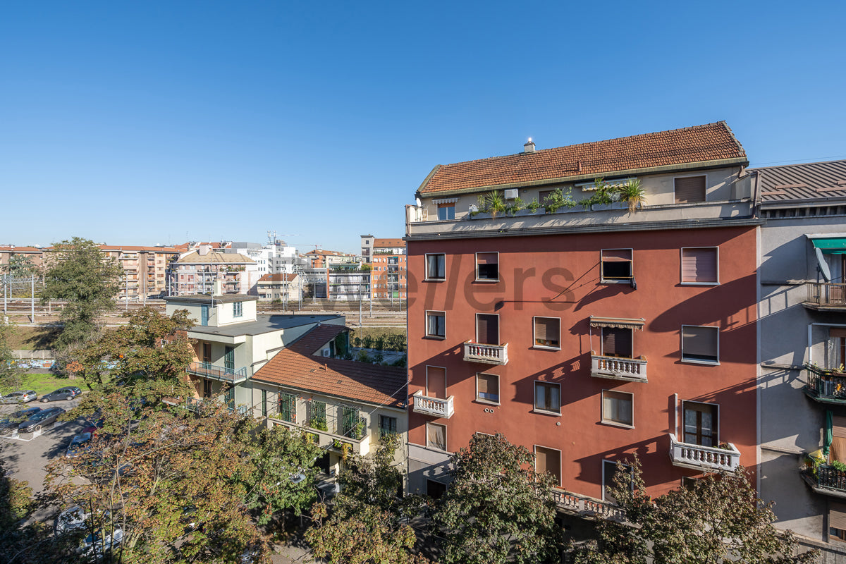 APPARTAMENTO VIA CARPI-MILANO