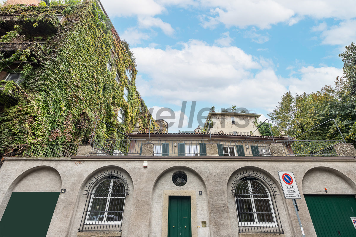 VILLA AD USO UFFICIO IN AFFITTO IN VIA ZACCARIA